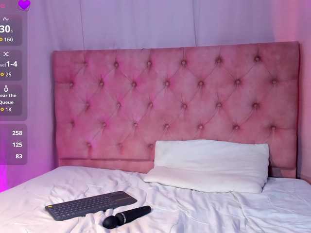 -Dasha's BongaCams show and profile