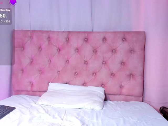 -Dasha's BongaCams show and profile