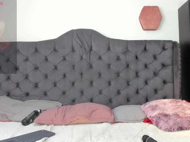 -Dasha's BongaCams show and profile