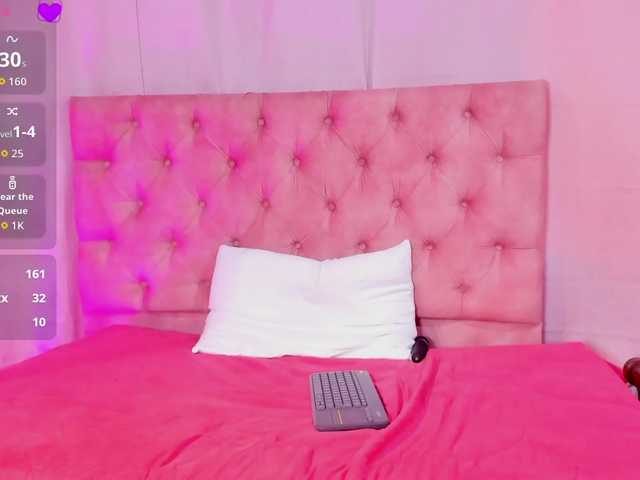 -Dasha's BongaCams show and profile