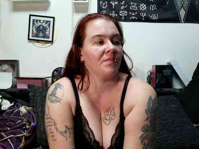 HeissesRotkaepchen webcam