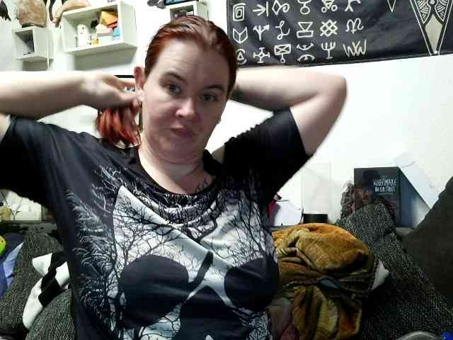 HeissesRotkaepchen webcam