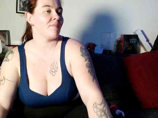 HeissesRotkaepchen HeissesRotkaepchen