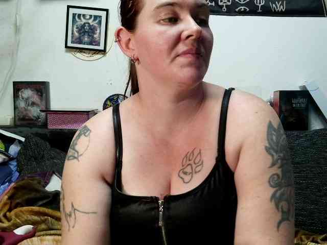 HeissesRotkaepchen webcam