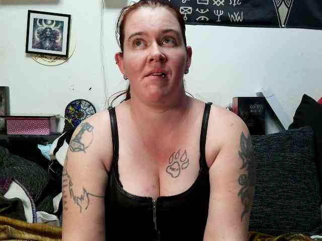 HeissesRotkaepchen webcam