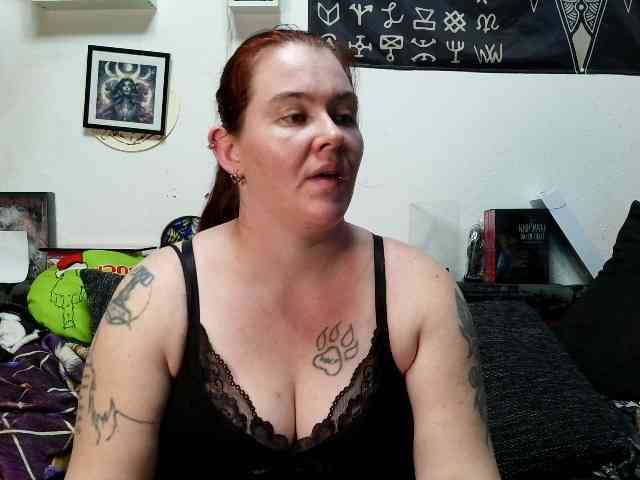 HeissesRotkaepchen webcam