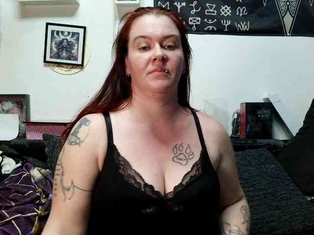 HeissesRotkaepchen webcam