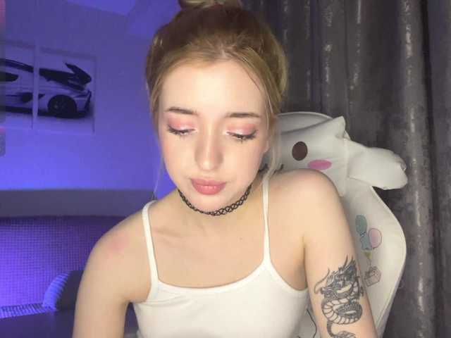 EllianaMiller profile photo