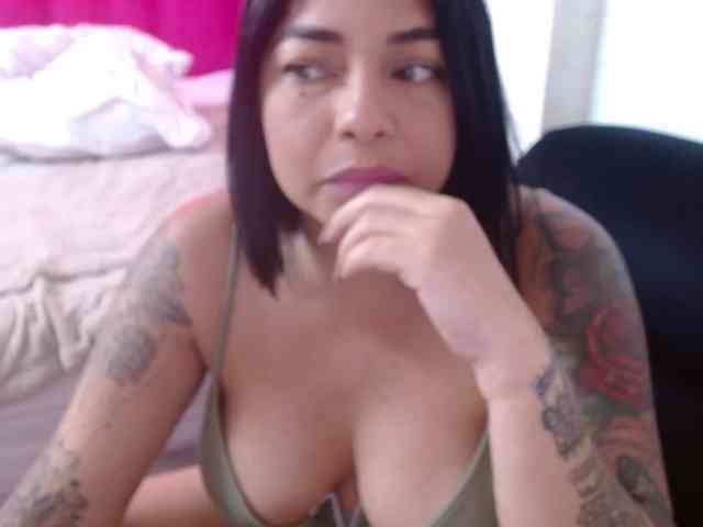 Vivianacruz webcam