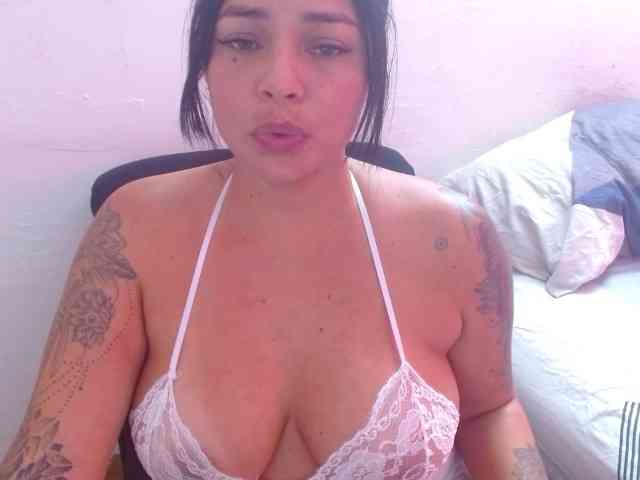Vivianacruz webcam