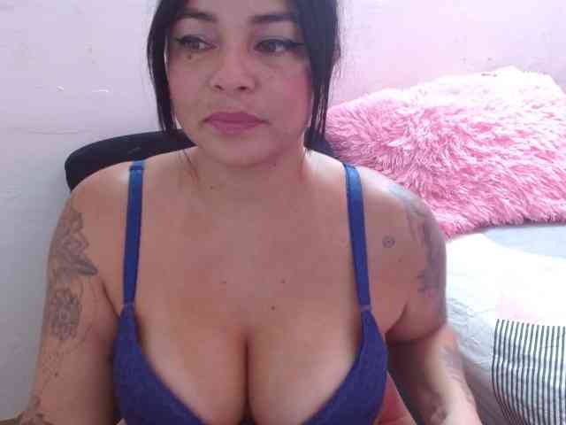 Vivianacruz webcam