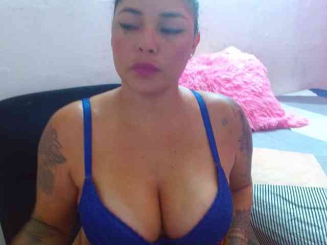 Vivianacruz webcam