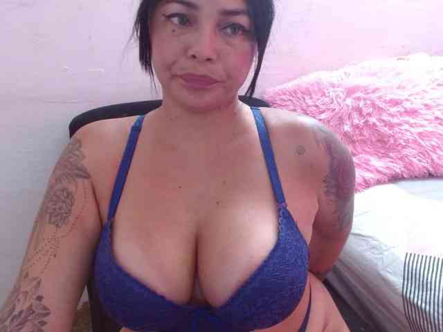 Vivianacruz webcam