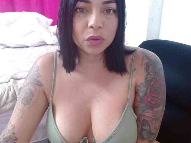Vivianacruz webcam