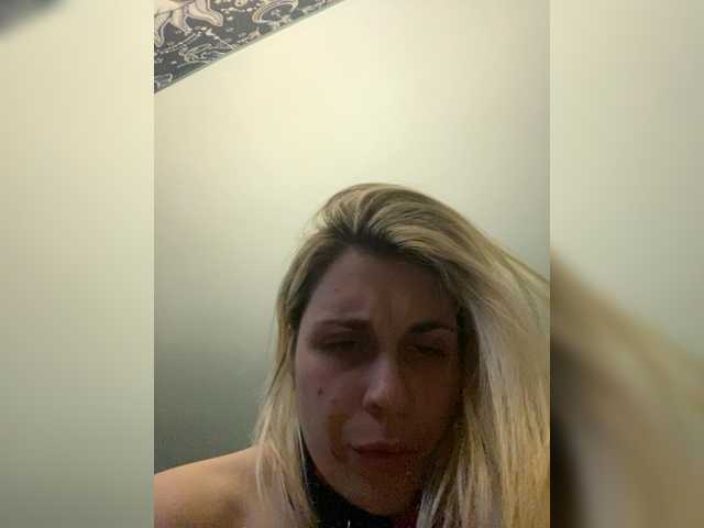 Eskarlata7 profile photo