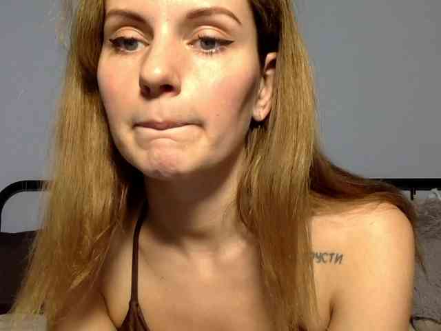 KiraSigmaMeow webcam