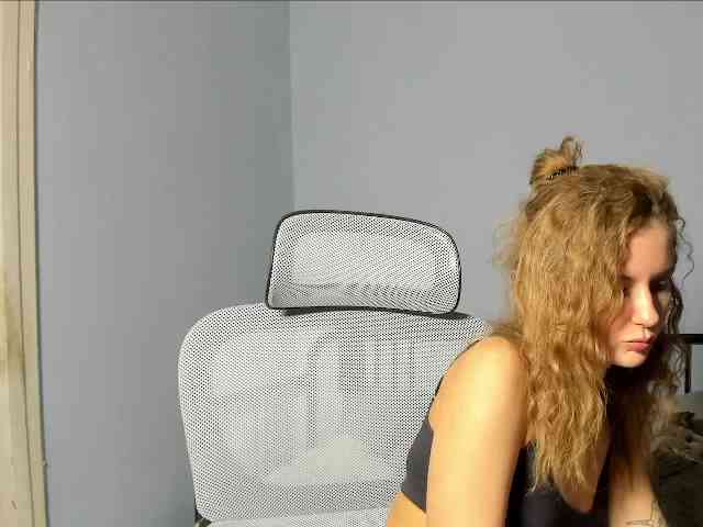 KiraSigmaMeow webcam