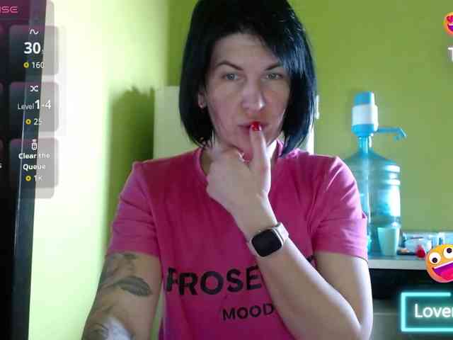 tattooed-girl Live Webcam on BongaCams