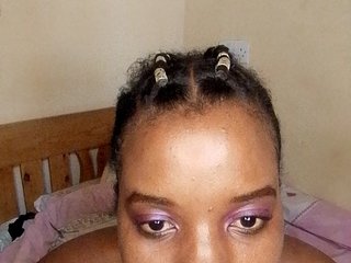 CaramelBuns Porn Show