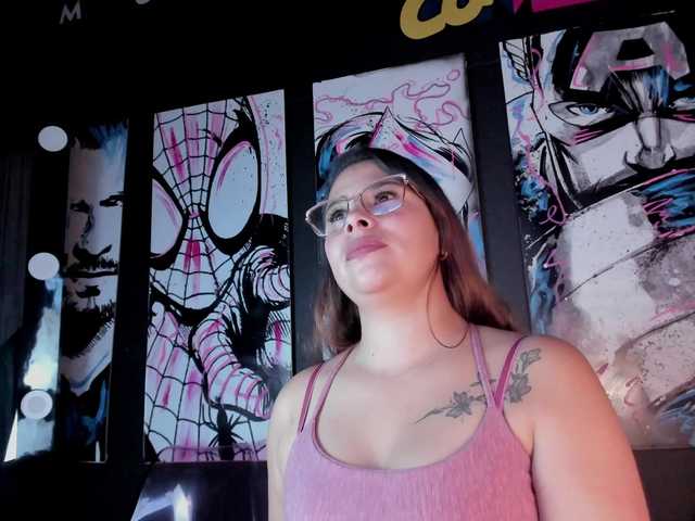 Kinky-Esmerald webcam stream