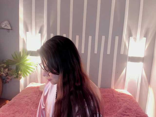 Kinky-Esmerald webcam stream