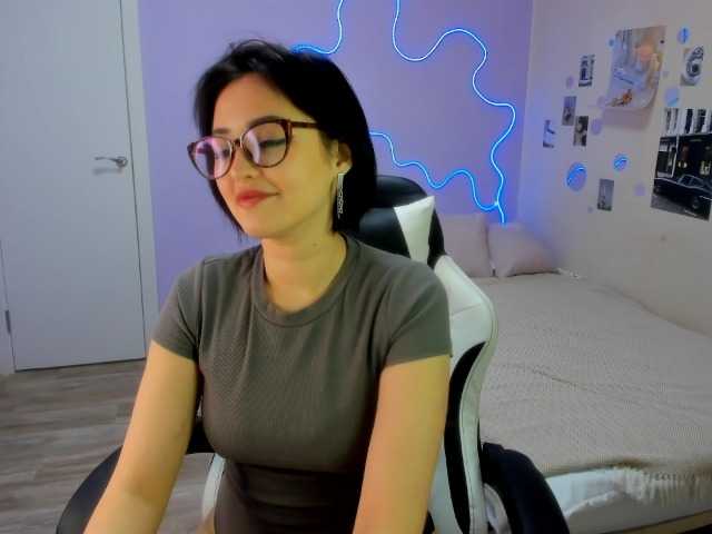 MaryRice broadcasting live