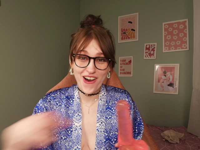 Pussymaker, 18 y/o - Live Cam on BongaCams