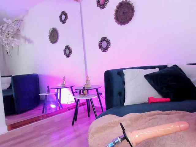 Esmeraldacarrascal webcam