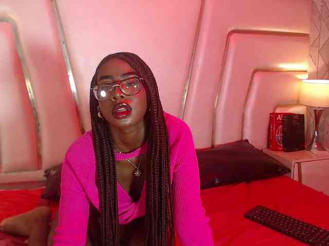 MelodyBlazze Live Webcam on BongaCams