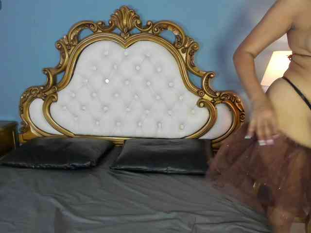 AbyySpanic Live Webcam on BongaCams