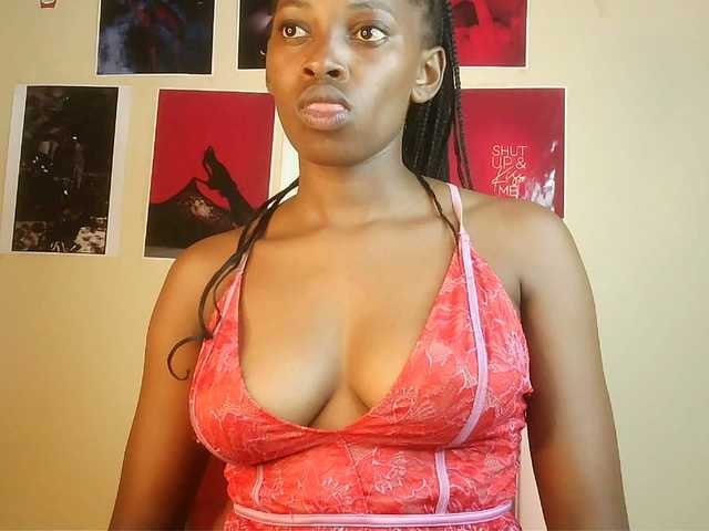 ElenieDoll Live Cam on BongaCams