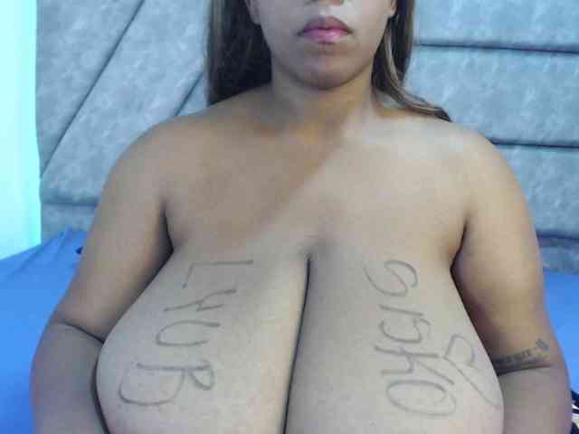 QueenBoosty QueenBoosty