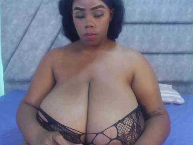 QueenBoosty QueenBoosty