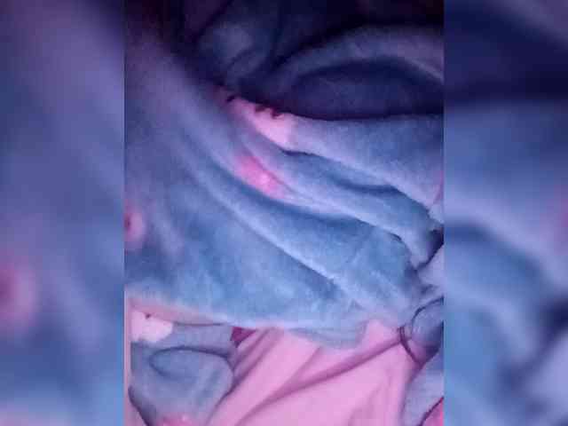 Hottiesophie777 webcam