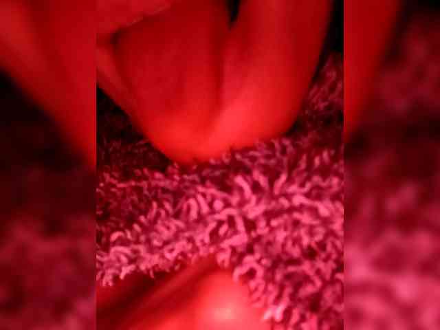 Hottiesophie777 webcam