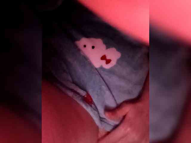 Hottiesophie777 webcam