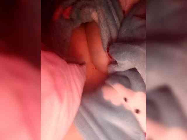 Hottiesophie777 webcam