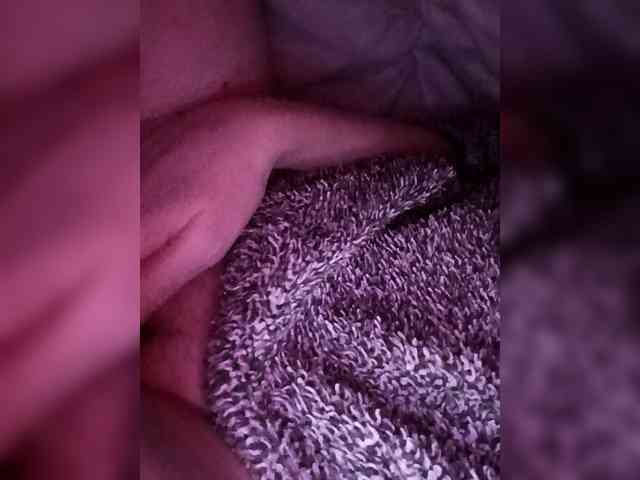 Hottiesophie777 webcam