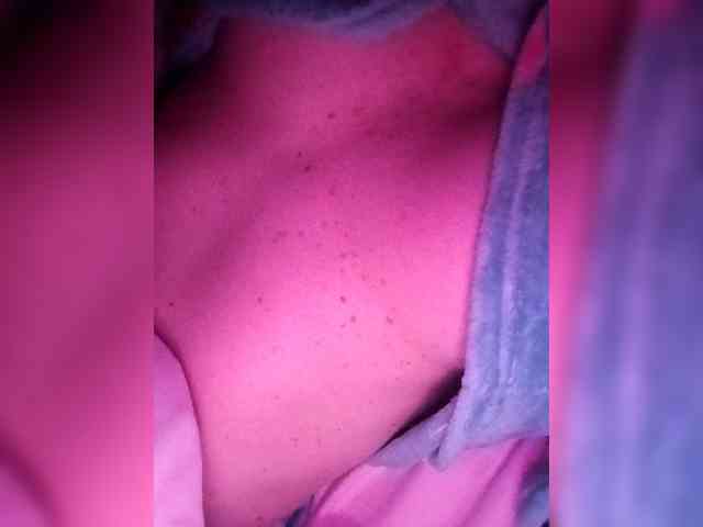 Hottiesophie777 webcam