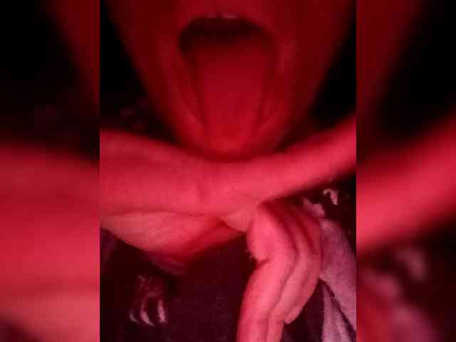 Hottiesophie777 webcam