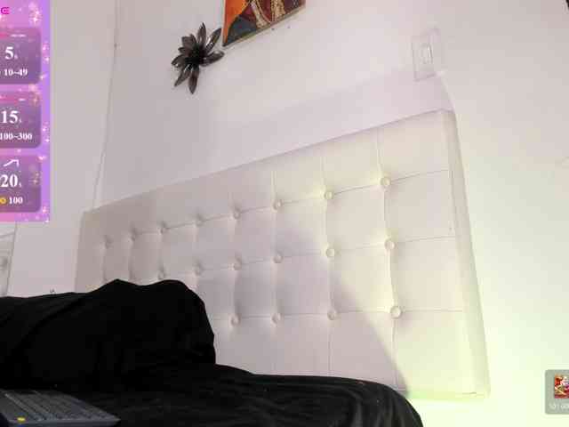 MiaEvans0 Live Webcam on BongaCams