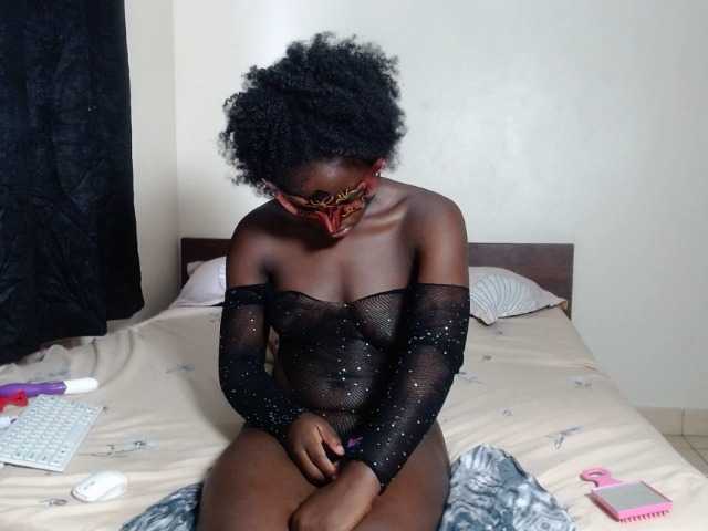 Tesstequila5 Live Cam on BongaCams