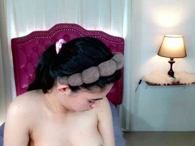 Lovemariee Live Webcam on BongaCams