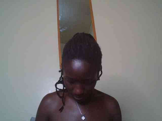 FlirtyZariah Live Webcam on BongaCams