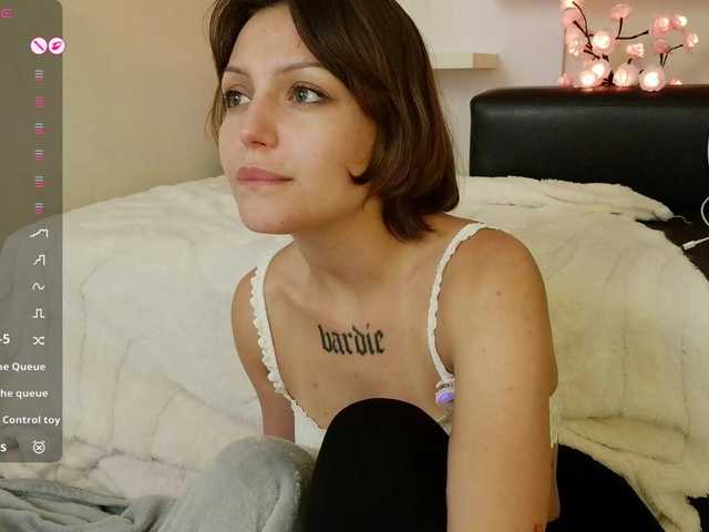 BadPrincessJenny's BongaCams show and profile