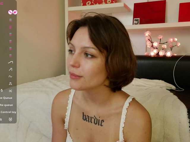 BadPrincessJenny's BongaCams show and profile