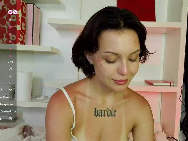 BadPrincessJenny's BongaCams show and profile