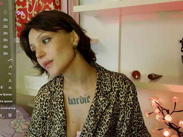 BadPrincessJenny webcam