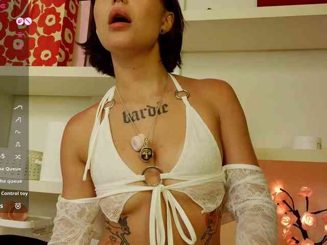 BadPrincessJenny webcam