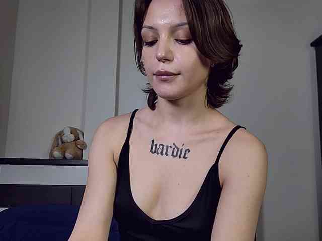 BadPrincessJenny webcam